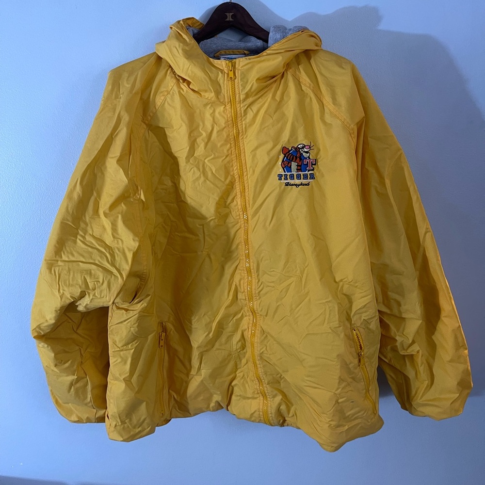 Vintage Disneyland The One and Only Tigger Yellow Lined Rain Jacket Size XXL